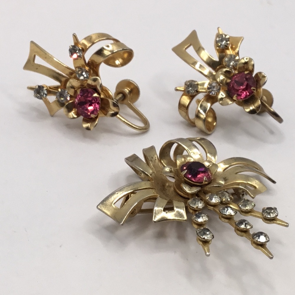 Vintage Pink Rhinestone Bow Ribbon Brooch/Pendant Earrings Set